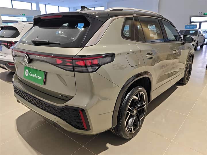 Фото 7 - Volkswagen Tayron