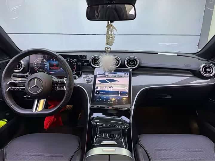 Фото 2 - Mercedes-Benz C-Class