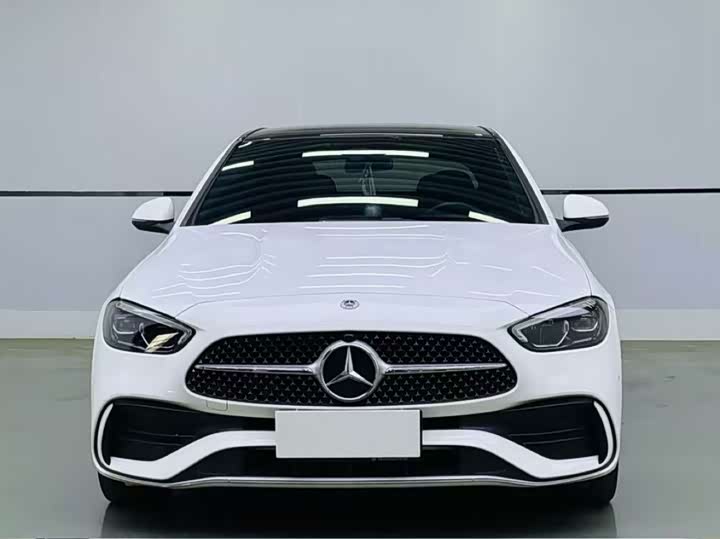 Фото 3 - Mercedes-Benz C-Class