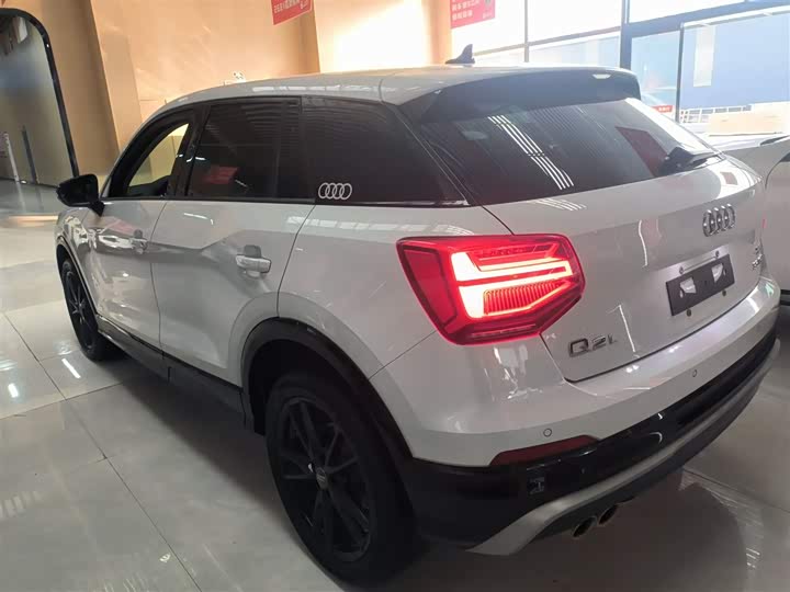 Фото 5 - Audi Q2L