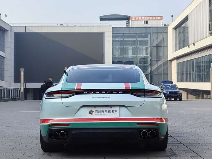 Фото 6 - Porsche Panamera