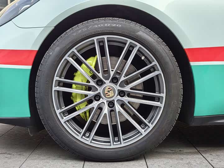 Фото 8 - Porsche Panamera