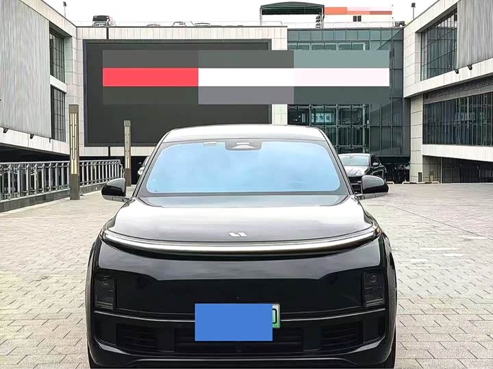 Фото 2 - LiXiang L8