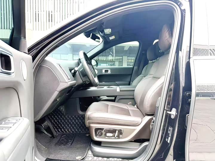 Фото 5 - LiXiang L8