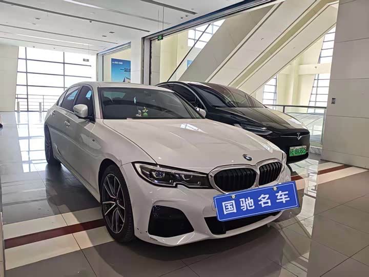 Фото 3 - BMW 3 Series