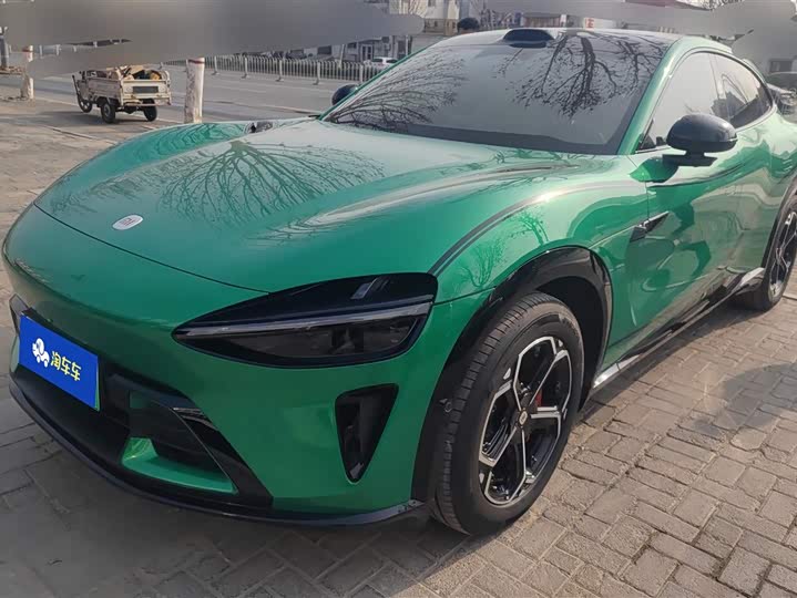 Фото 1 - Xiaomi YU7