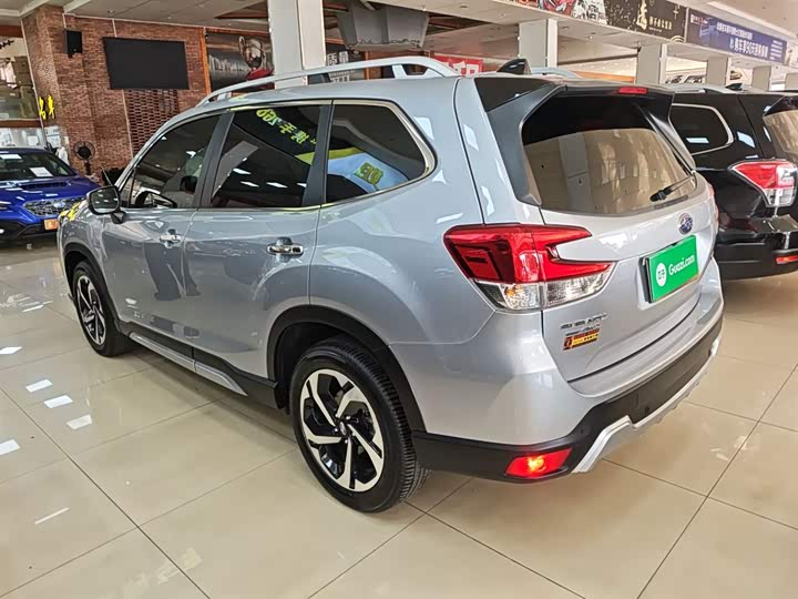 Фото 5 - Subaru Forester