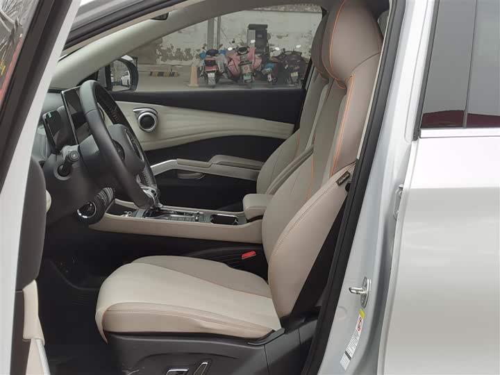 Фото 7 - BYD Yuan Plus