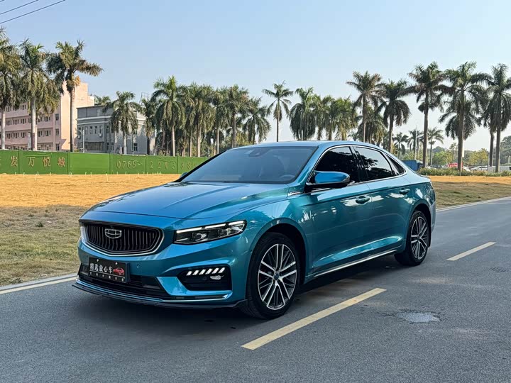 Фото 3 - Geely Preface