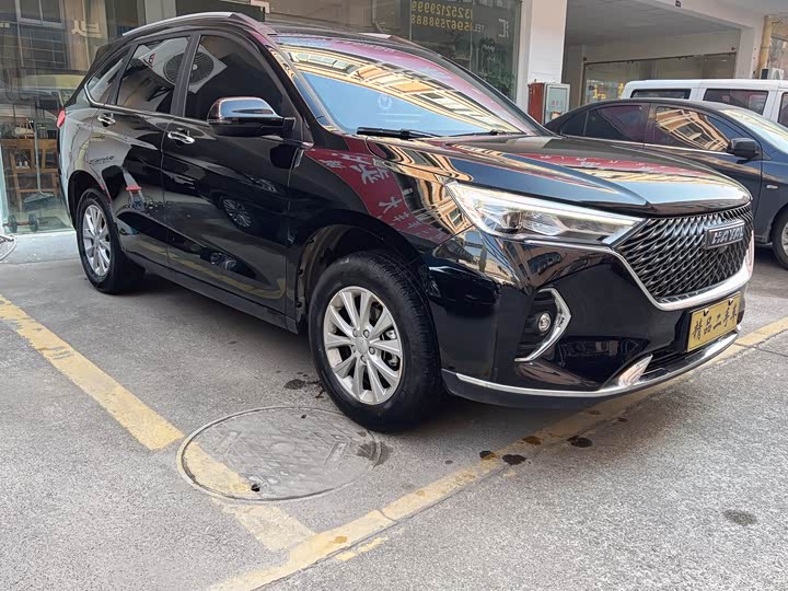 Фото 3 - Haval M6