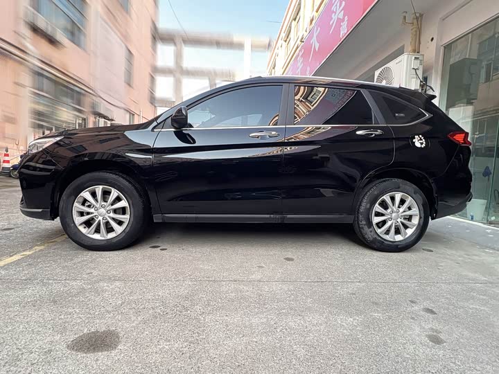 Фото 4 - Haval M6