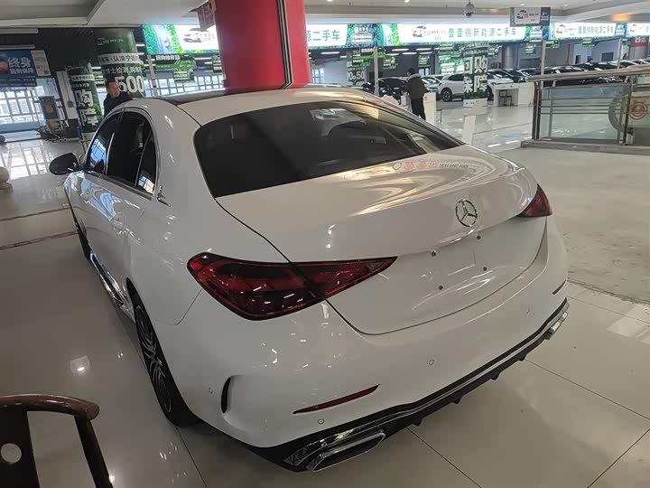 Фото 5 - Mercedes-Benz C-Class