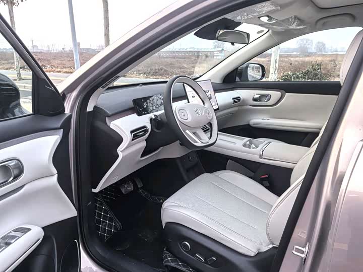 Фото 6 - Changan Qiyuan (Nevo) Q05