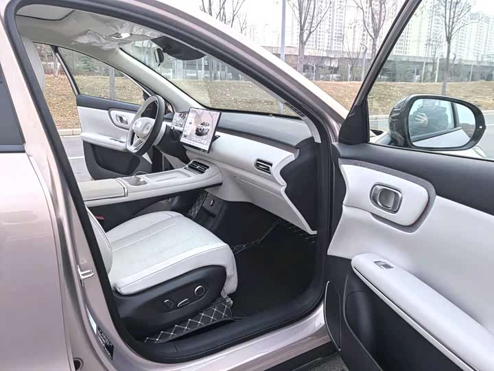 Фото 8 - Changan Qiyuan (Nevo) Q05