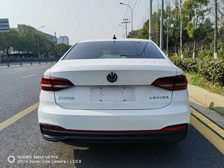 Фото 4 - Volkswagen Lavida