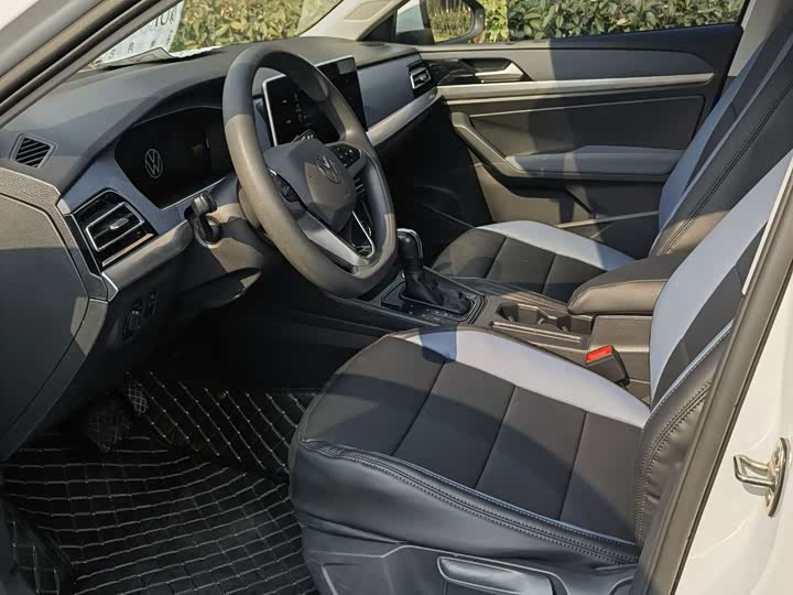 Фото 6 - Volkswagen Lavida