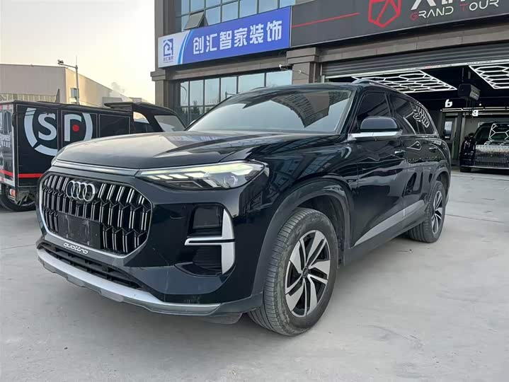 Фото 1 - Audi Q6