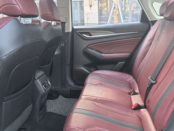 Фото 8 - Changan Eado Plus