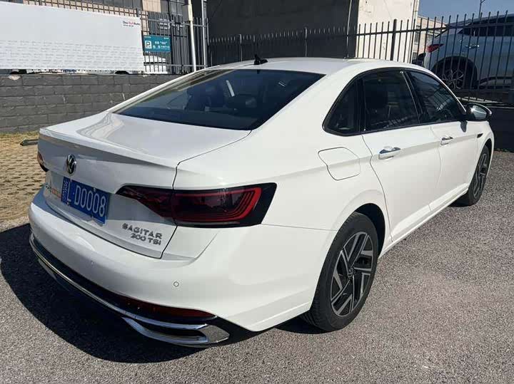 Фото 4 - Volkswagen Sagitar L