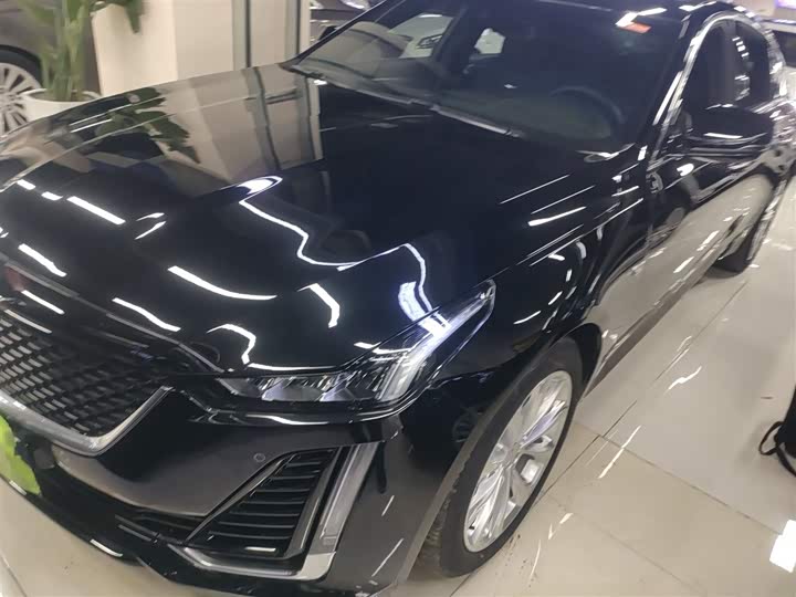 Фото 2 - Cadillac CT5