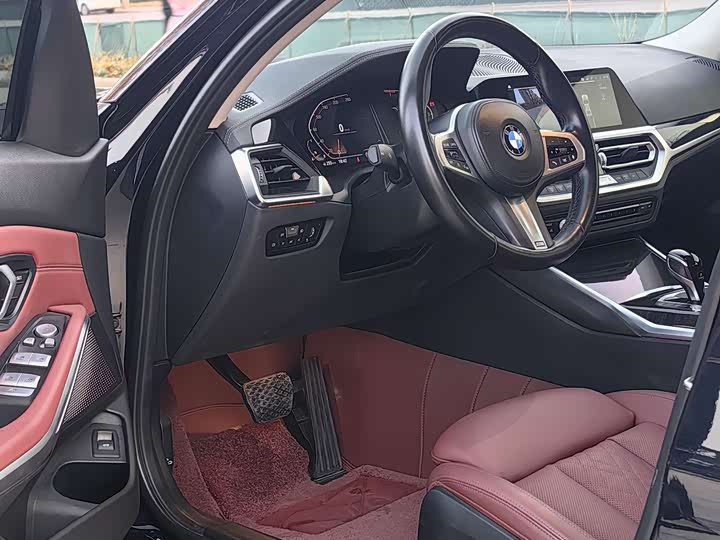 Фото 4 - BMW 3 Series