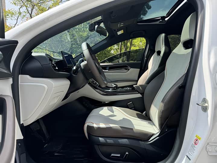 Фото 9 - BYD Qin Plus