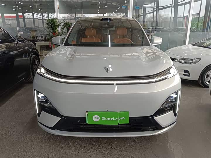 Фото 3 - Changan Deepal S09