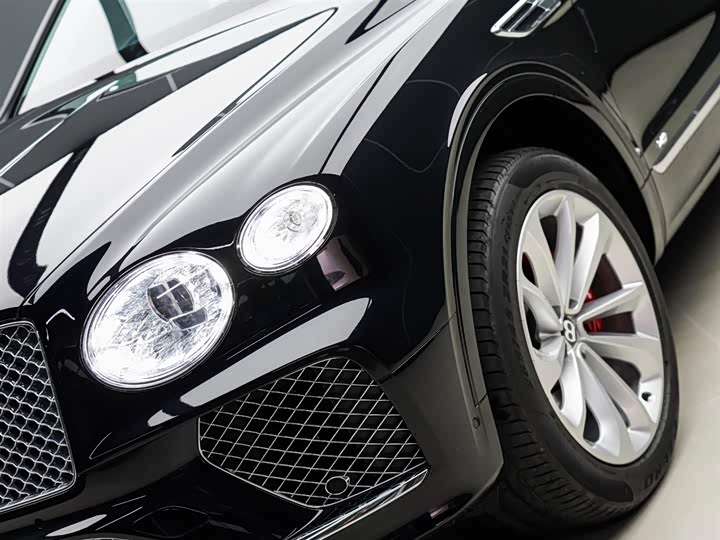 Фото 2 - Bentley Bentayga