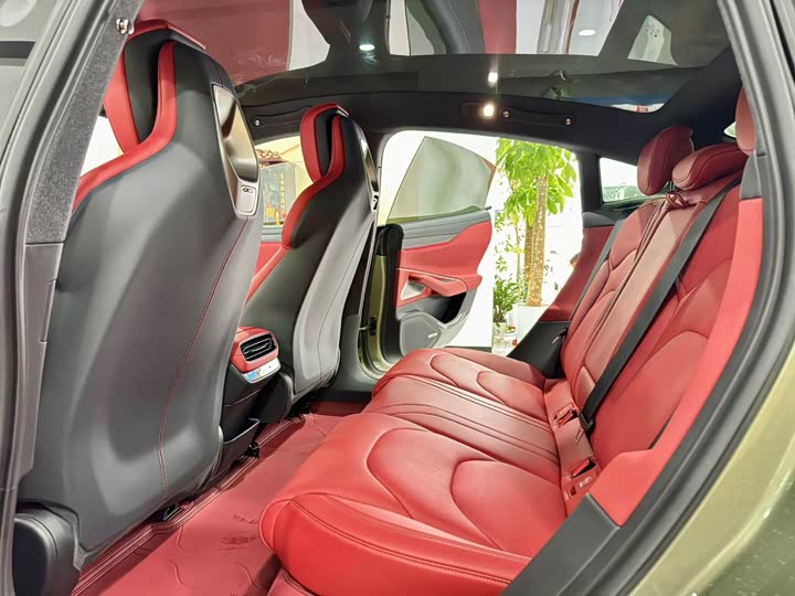 Фото 6 - Xiaomi SU7