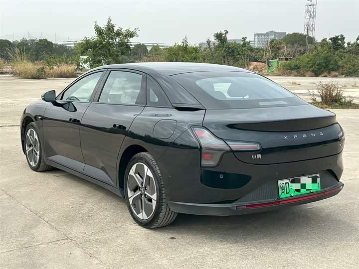 Фото 7 - XPeng Mona M03