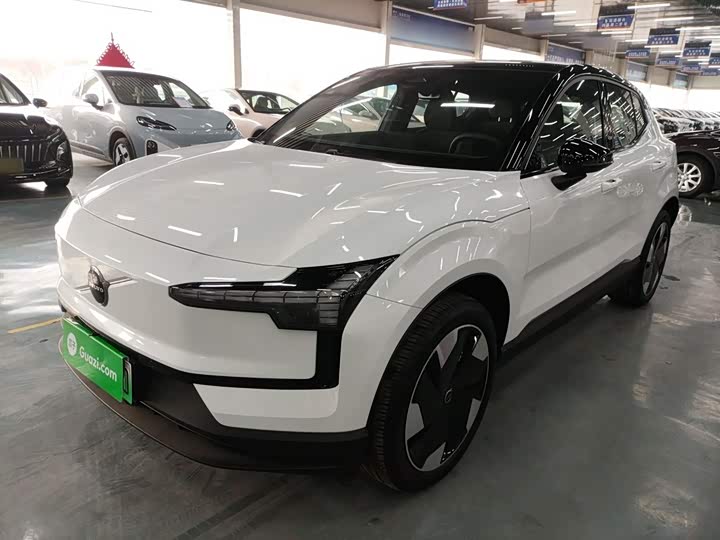 Фото 2 - Volvo EX30