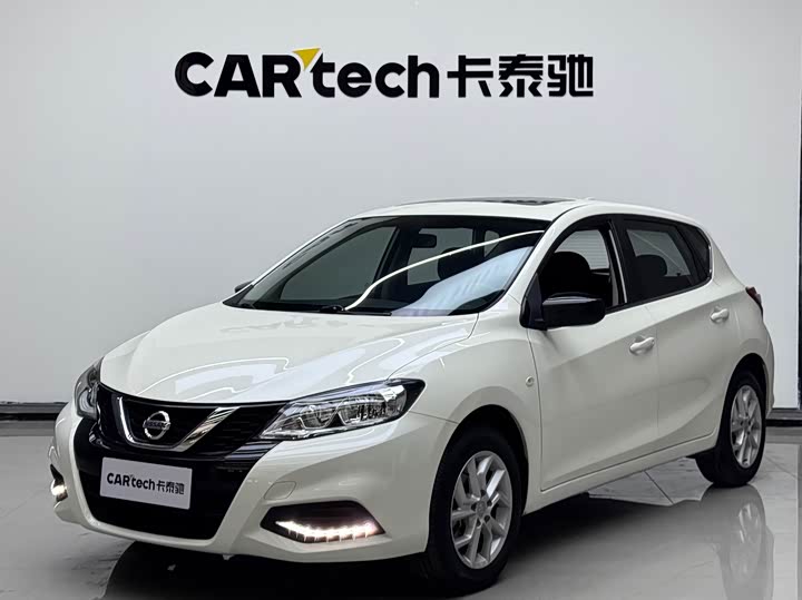 Фото 1 - Nissan Tiida