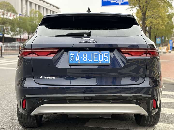 Фото 8 - Jaguar F-Pace