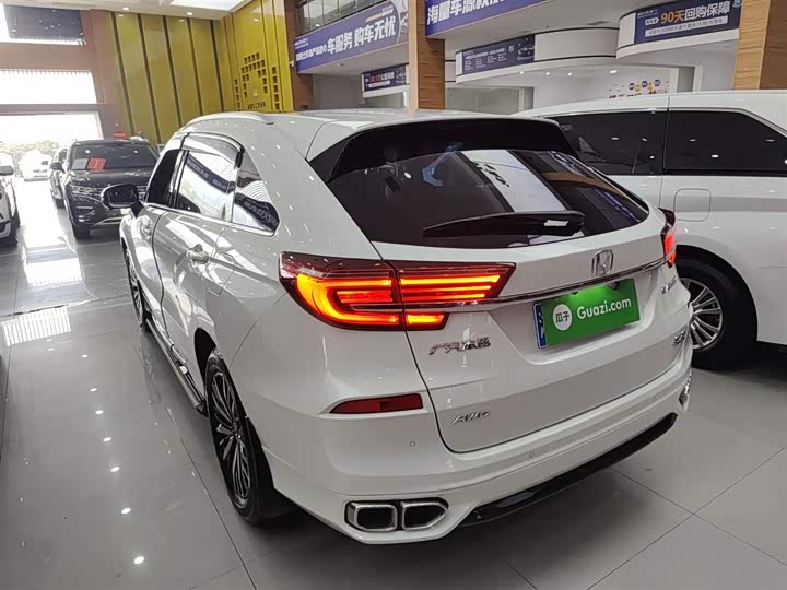 Фото 5 - Honda Avancier