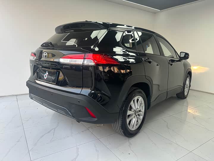 Фото 7 - Toyota Corolla Cross