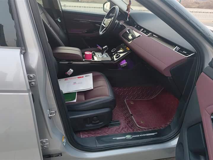 Фото 8 - Land Rover Range Rover Evoque L