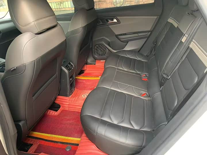 Фото 6 - Citroen C5 X