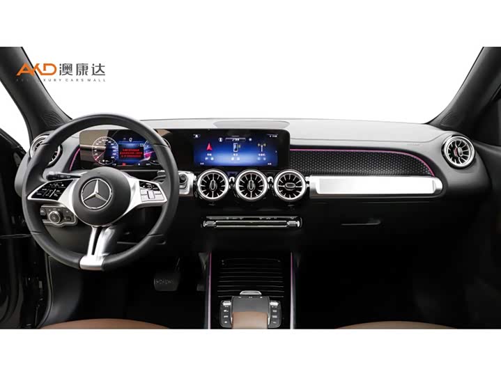 Фото 5 - Mercedes-Benz GLB-Class