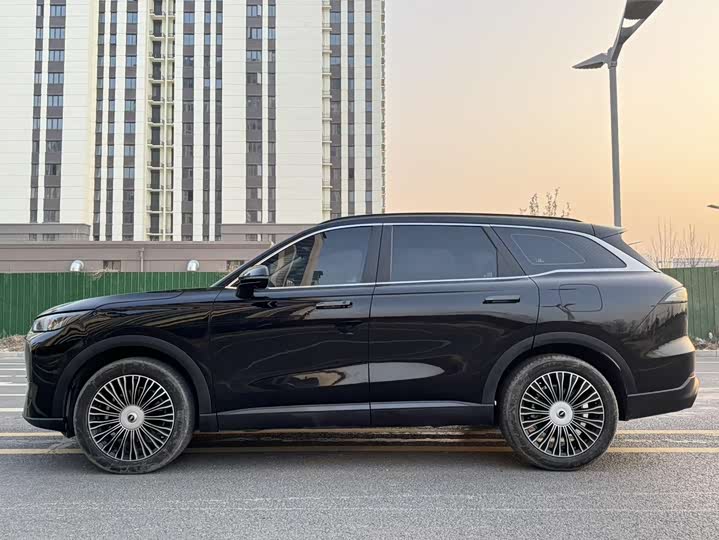 Фото 3 - Chery Fulwin T9