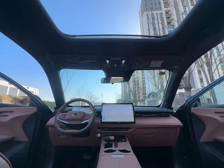 Фото 9 - Changan UNI-Z Hybrid