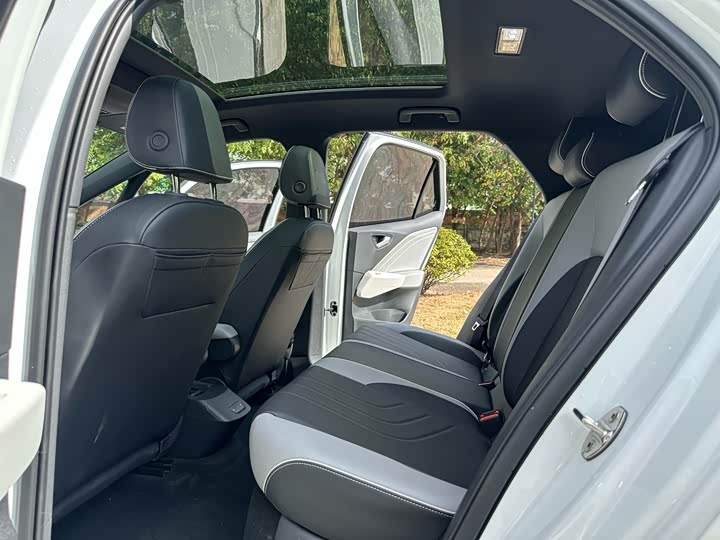 Фото 6 - Volkswagen ID.3