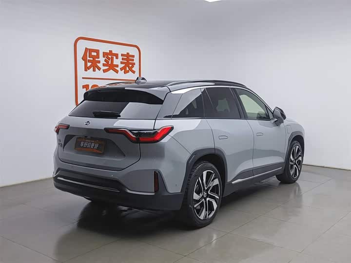 Фото 2 - Nio ES6