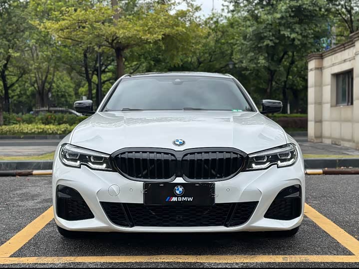 Фото 2 - BMW 3 Series