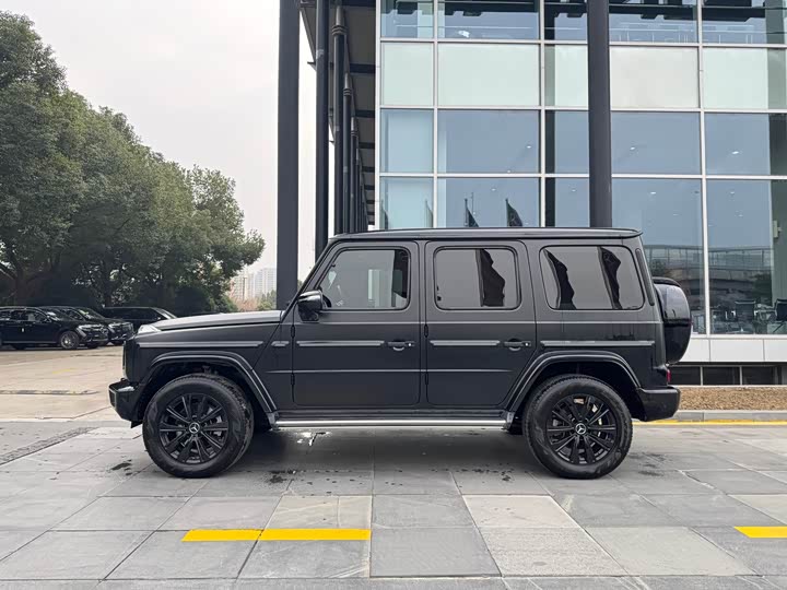 Фото 4 - Mercedes-Benz G-Class