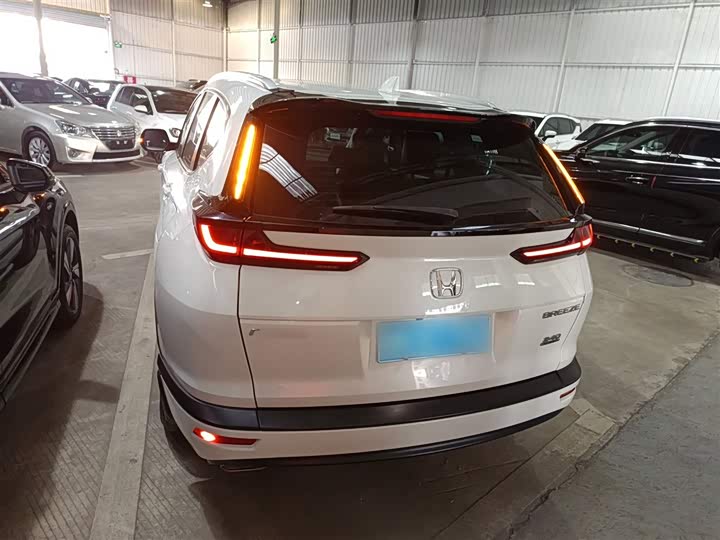 Фото 6 - Honda Breeze