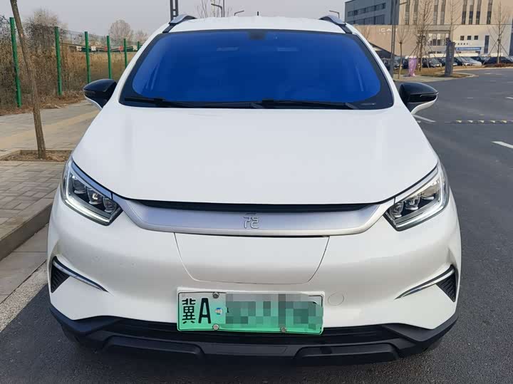 Фото 2 - BYD Yuan Pro