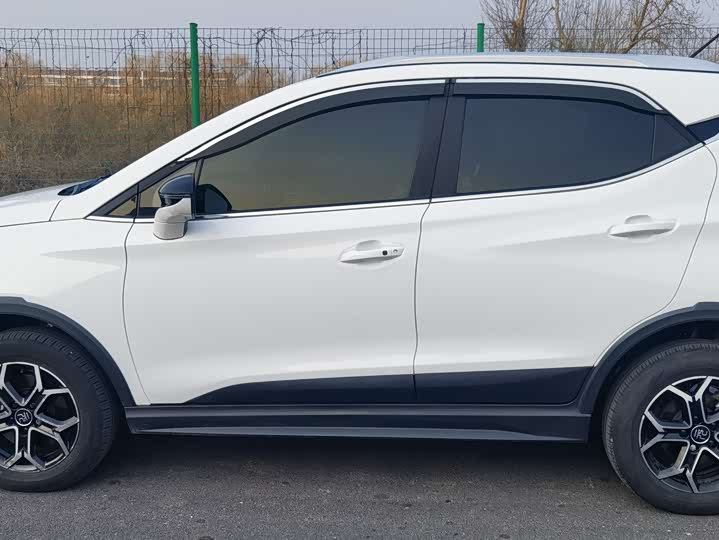 Фото 8 - BYD Yuan Pro