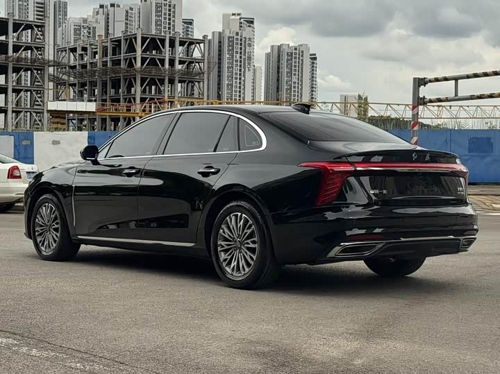 Фото 7 - Hongqi H5