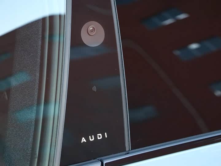 Фото 5 - Audi × SAIC E5 Sportback