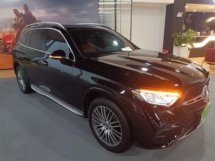 Фото 4 - Mercedes-Benz GLC-Class